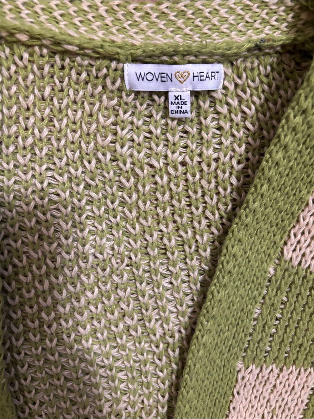 Woven Heart Green and Cream Checkerboard Open-Front Cardigan - Picture 2 of 2